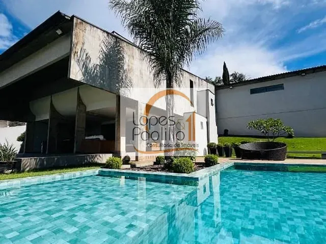 Casa com 600m² 3 quartos e 6 banheiros, à venda ou para alugar, no bairro Vila Gardênia em Atibaia