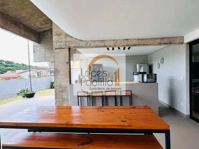 Casa com 600m² 3 quartos e 6 banheiros, à venda ou para alugar, no bairro Vila Gardênia em Atibaia