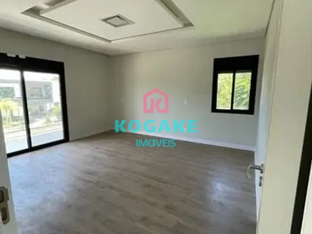 Casa com 450m² 4 quartos e 6 banheiros, à venda, no bairro Jardim do Golfe em São José dos Campos