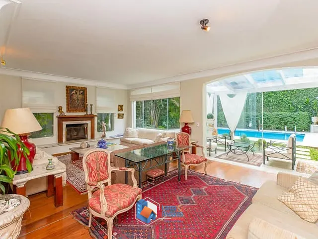 Casa com 480m² 4 quartos e 6 banheiros, à venda, no bairro Alto de Pinheiros em São Paulo