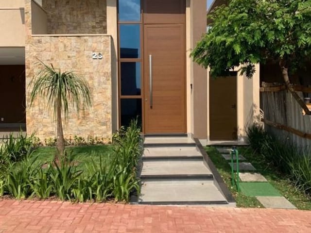 Foto do Casa - Casa com 3 dormitórios à venda, 192 m² por R$ 1.400.000,00 - Estância dos Ipês - Uberaba/MG | ZUCATO IMOBILIARIA LTDA