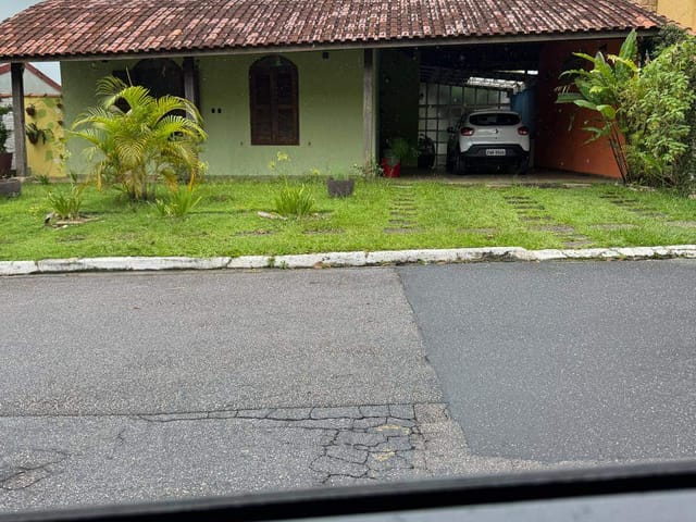 Casa 3 quartos e 2 banheiros, à venda, no bairro Urbanova em São José dos Campos