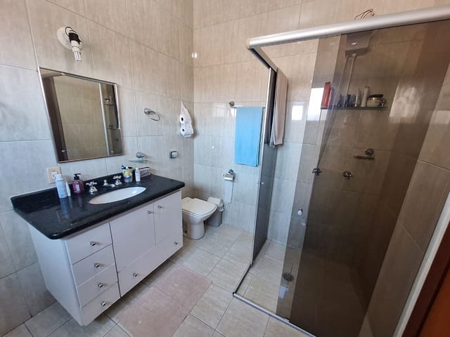 Casa com 260m² 5 quartos e 5 banheiros, à venda, no bairro Urbanova IV-A em São José dos Campos