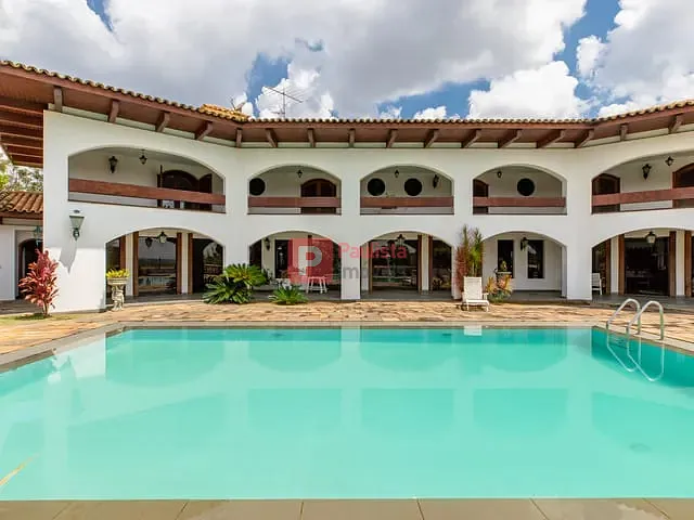 Casa com 2268m², à venda, no bairro Granja Viana em Cotia