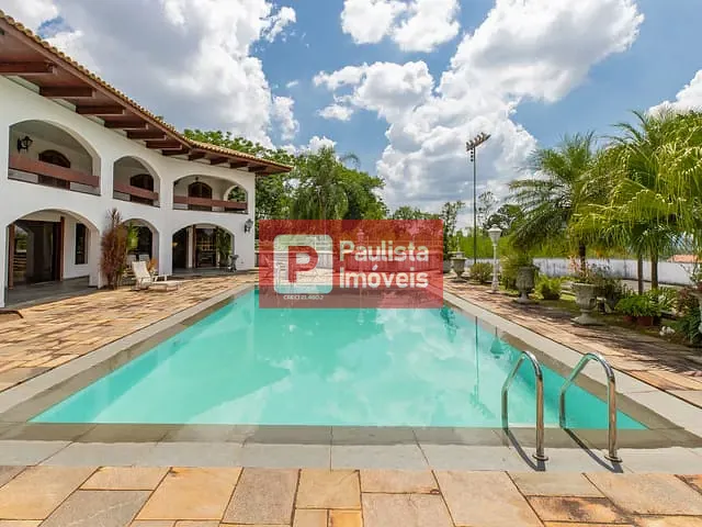 Casa com 2268m², à venda, no bairro Granja Viana em Cotia