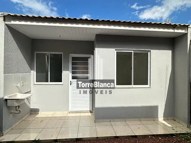 Casa 2 quartos e 1 banheiro, à venda, no bairro Neves em Ponta Grossa