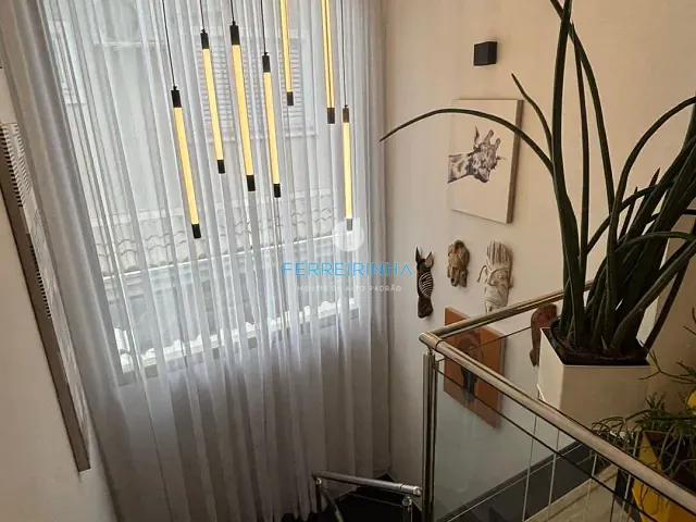 Casa 4 quartos e 5 banheiros, à venda, no bairro Urbanova VII em São José dos Campos