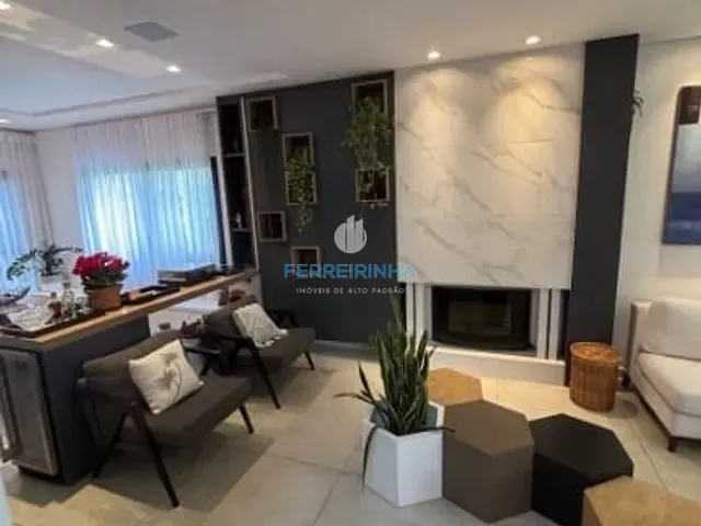 Casa 4 quartos e 5 banheiros, à venda, no bairro Urbanova VII em São José dos Campos