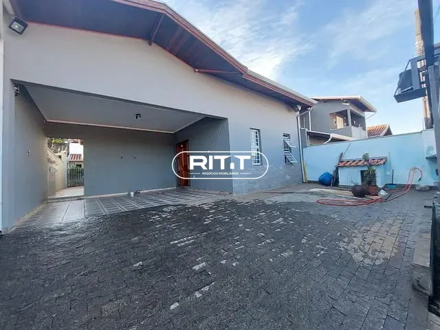Casa com 250m² 3 quartos e 2 banheiros, à venda, no bairro Parque Jambeiro em Campinas