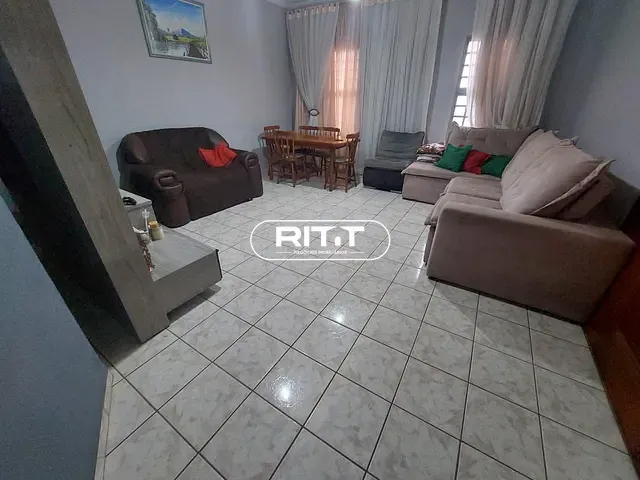Casa com 250m² 3 quartos e 2 banheiros, à venda, no bairro Parque Jambeiro em Campinas