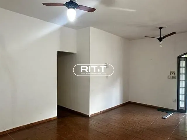 Casa com 330m² 3 quartos e 2 banheiros, à venda, no bairro Nova Campinas em Campinas