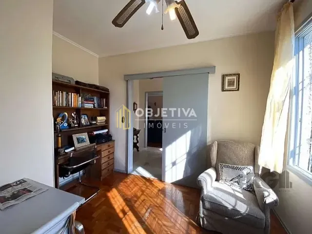 Casa 3 quartos e 3 banheiros, à venda, no bairro Vila Ipiranga em Porto Alegre