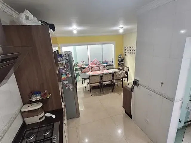 Casa 3 quartos e 1 banheiro, à venda, no bairro Parque São Vicente em Mauá