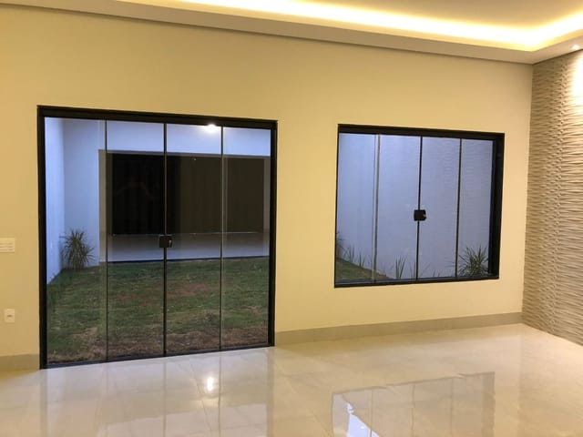 Foto do Casa - Casa com 3 dormitórios à venda, 220 m² por R$ 850.000 - Santa Marta - Uberaba/MG | ZUCATO IMOBILIARIA LTDA