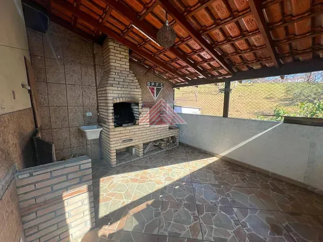 Casa com 120m² 3 quartos e 2 banheiros, para alugar, no bairro Jardim Primavera em Mauá