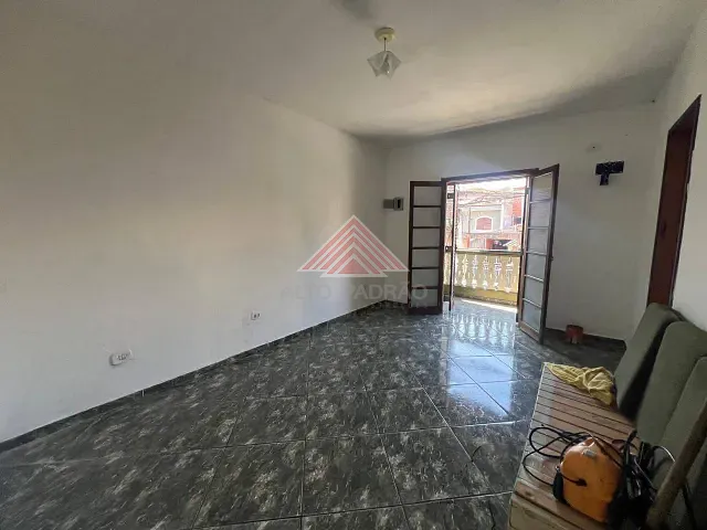 Casa com 120m² 3 quartos e 2 banheiros, para alugar, no bairro Jardim Primavera em Mauá