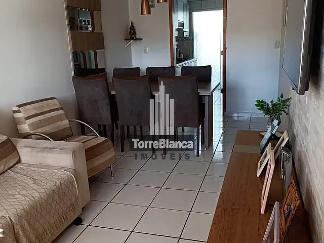 Casa com 200m² 2 quartos e 1 banheiro, à venda, no bairro Colônia Dona Luiza em Ponta Grossa