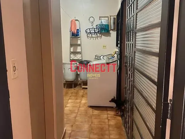 Casa com 206m² 4 quartos e 2 banheiros, à venda, no bairro Ipiranga em Ribeirão Preto