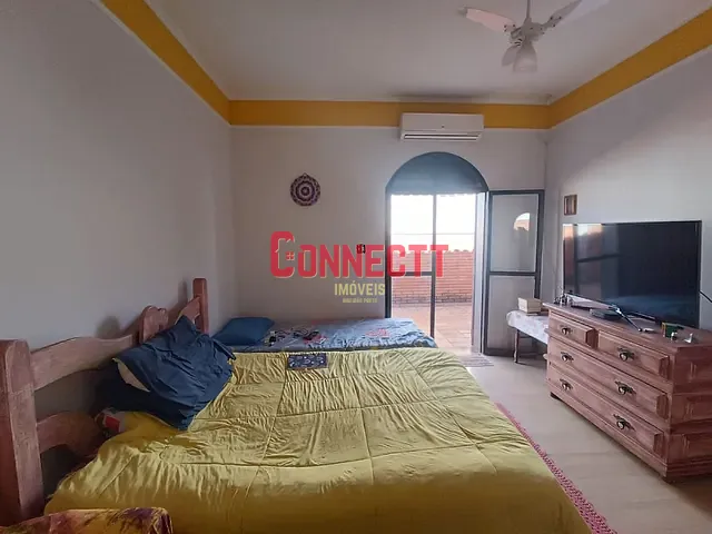 Casa com 420m² 4 quartos e 2 banheiros, à venda, no bairro Parque Industrial Lagoinha em Ribeirão Preto