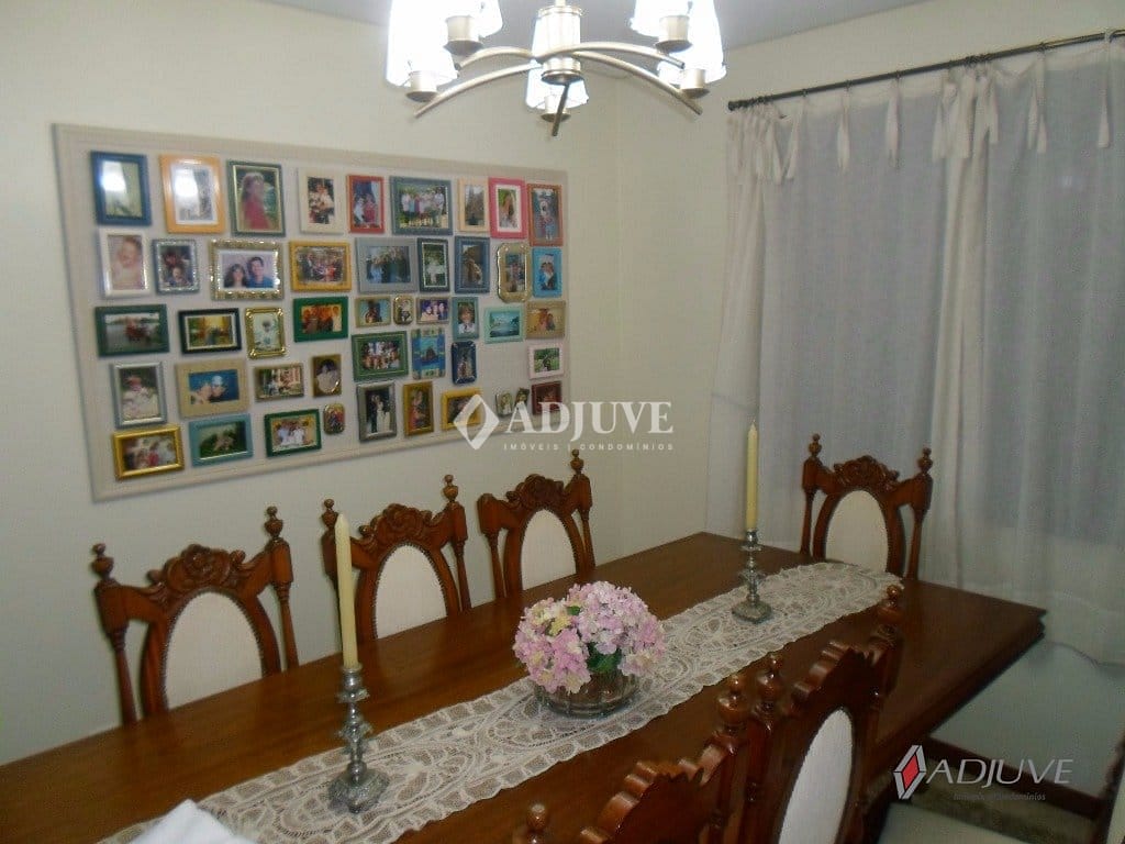 Casa à venda com 4 quartos, 300m² - Foto 9
