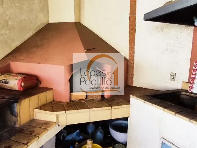 Casa com 600m² 2 quartos e 2 banheiros, à venda, no bairro Caetetuba em Atibaia