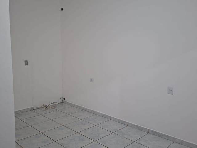 Casa 1 quarto e 1 banheiro, para alugar, no bairro Conjunto Promorar Raposo Tavares em São Paulo