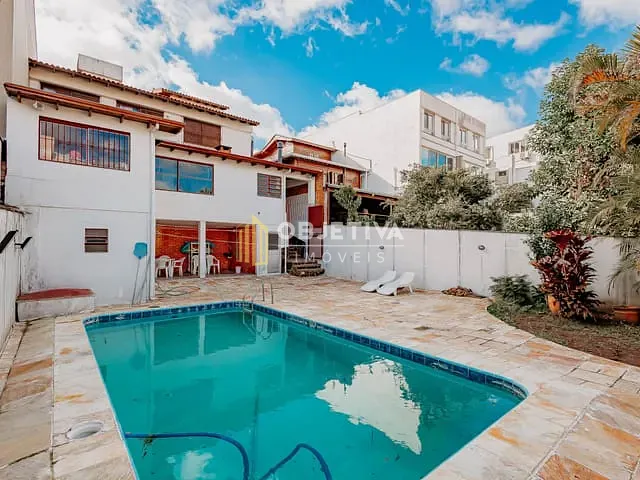 Casa com 396m² 4 quartos e 4 banheiros, à venda, no bairro Chácara das Pedras em Porto Alegre