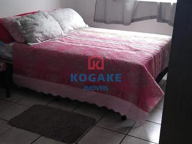 Casa com 340m² 4 quartos e 3 banheiros, à venda, no bairro Jardim Oriente em São José dos Campos