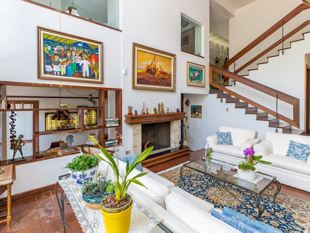 Foto do Casa - Casa à venda, dispões de 4 Quartos, 2 Suítes, 4 Vagas, 384m², Casa com pé-direito duplo e área gourmet no Marajoara | Paulista Imóveis