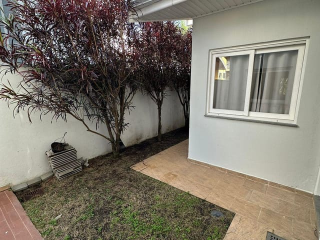 Casa 4 quartos e 3 banheiros, à venda, no bairro Urbanova em São José dos Campos