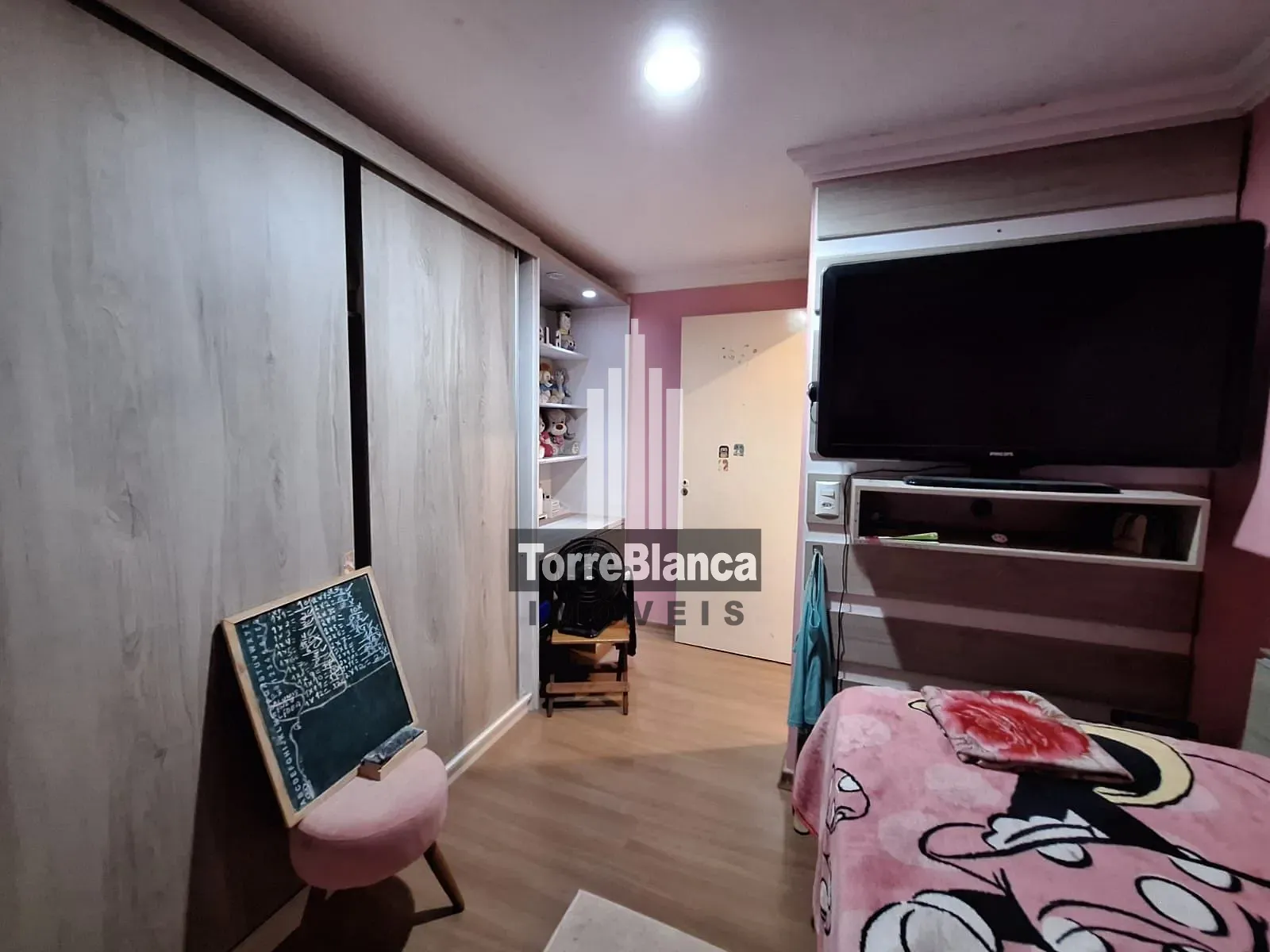 Casa, 3 quartos, 246 m² - Foto 2
