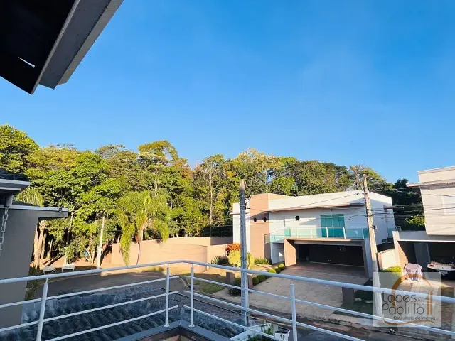 Casa com 360m² 3 quartos e 3 banheiros, para alugar, no bairro Nova Gardênia em Atibaia
