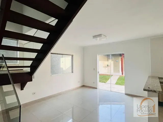 Casa com 360m² 3 quartos e 3 banheiros, para alugar, no bairro Nova Gardênia em Atibaia