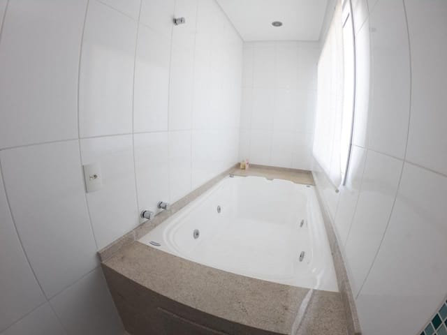 Casa 3 quartos e 3 banheiros, à venda, no bairro Condomínio Residencial Jaguary em São José dos Campos