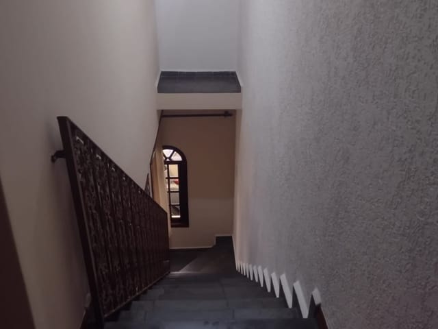 Casa 3 quartos e 2 banheiros, à venda, no bairro Parque Santa Teresa em Carapicuíba