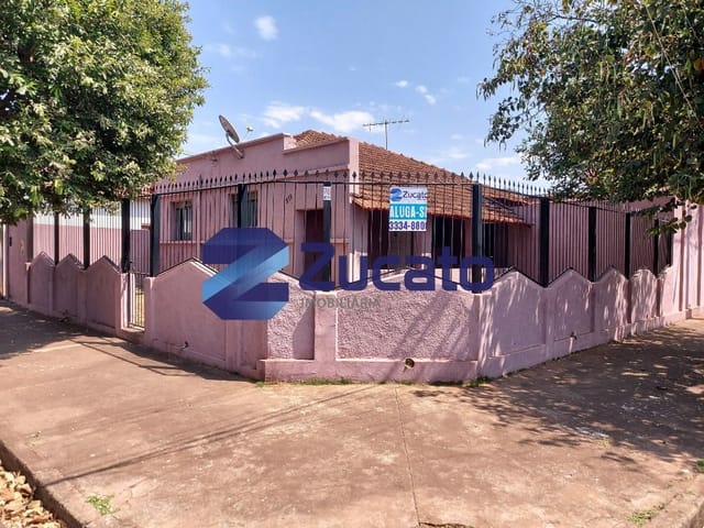 Foto do Casa - Casa com 2 dormitórios à venda, 115 m² por R$ 330.000,00 - Fabrício - Uberaba/MG | ZUCATO IMOBILIARIA LTDA