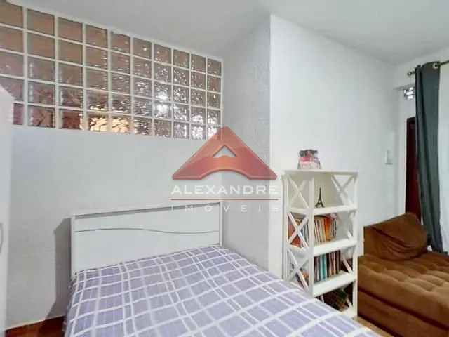 Casa com 250m² 4 quartos e 4 banheiros, à venda, no bairro Bosque dos Eucaliptos em São José dos Campos