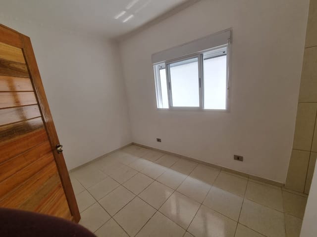 Casa com 220m² 2 quartos e 2 banheiros, à venda, no bairro Santo Antônio em Osasco