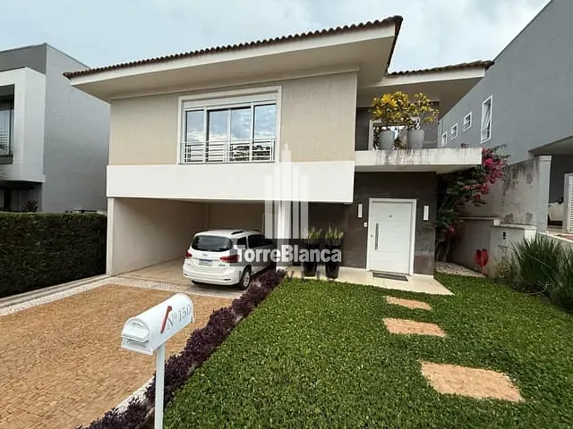 Casa com 513m² 3 quartos e 4 banheiros, à venda, no bairro Estrela em Ponta Grossa