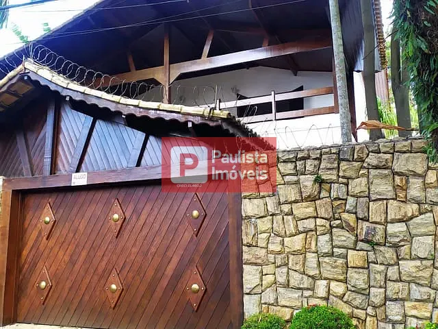 Casa com 678m² 3 quartos e 3 banheiros, à venda, no bairro Interlagos em São Paulo