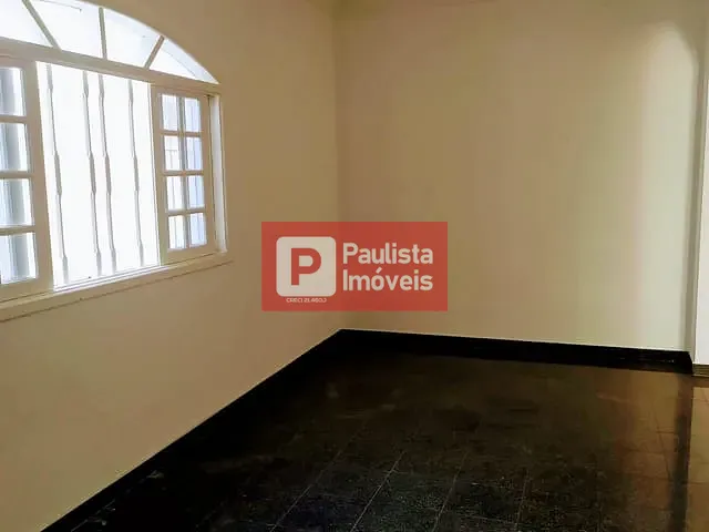 Casa com 678m² 3 quartos e 3 banheiros, à venda, no bairro Interlagos em São Paulo