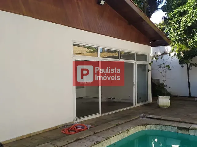 Casa com 678m² 3 quartos e 3 banheiros, à venda, no bairro Interlagos em São Paulo