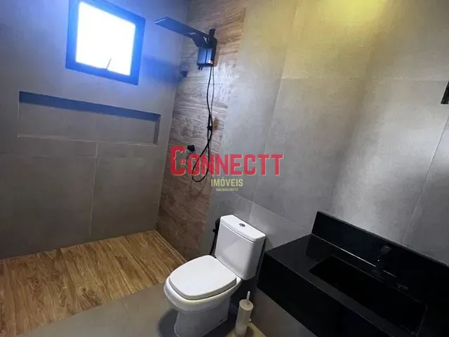 Casa com 1239m² 1 quarto e 2 banheiros, à venda, no bairro Jardim Canada em Ribeirão Preto