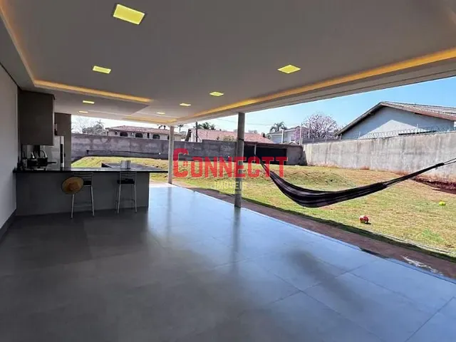 Casa com 1239m² 1 quarto e 2 banheiros, à venda, no bairro Jardim Canada em Ribeirão Preto