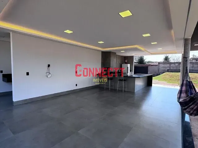 Casa com 1239m² 1 quarto e 2 banheiros, à venda, no bairro Jardim Canada em Ribeirão Preto