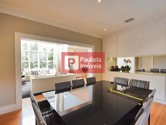 Casa com 546m² 4 quartos e 5 banheiros, à venda, no bairro Fazenda Morumbi em São Paulo
