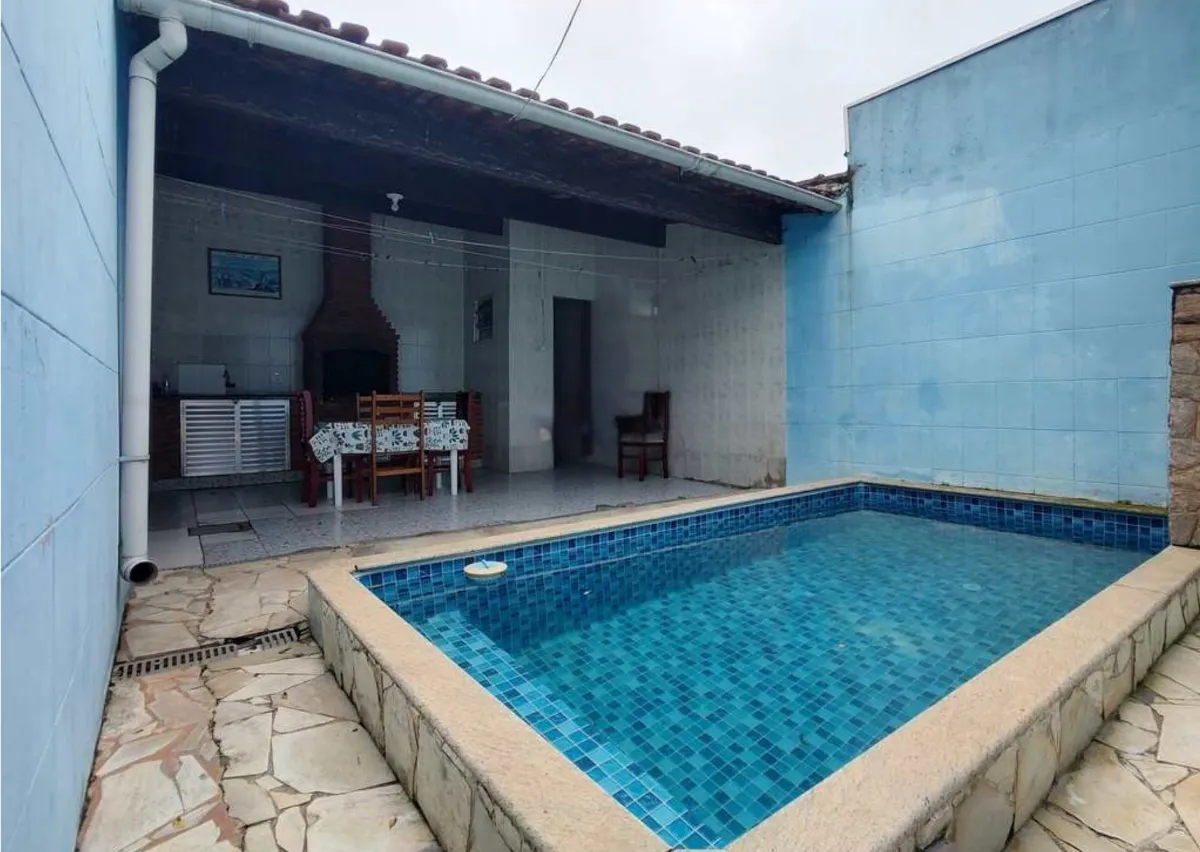Casa para venda em Maracanã com 3 quartos, sendo 1 suíte, 175m²