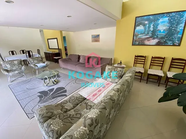 Casa com 842m² 4 quartos e 6 banheiros, à venda, no bairro Terras de Sant Anna em Jacareí