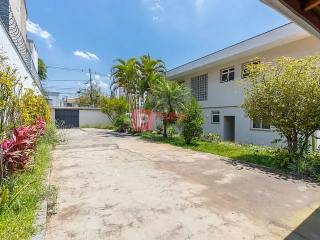 Casa com 720m² 4 quartos e 4 banheiros, à venda, no bairro Indianópolis em São Paulo