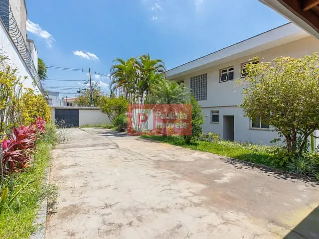 Casa com 720m² 4 quartos e 4 banheiros, à venda, no bairro Indianópolis em São Paulo